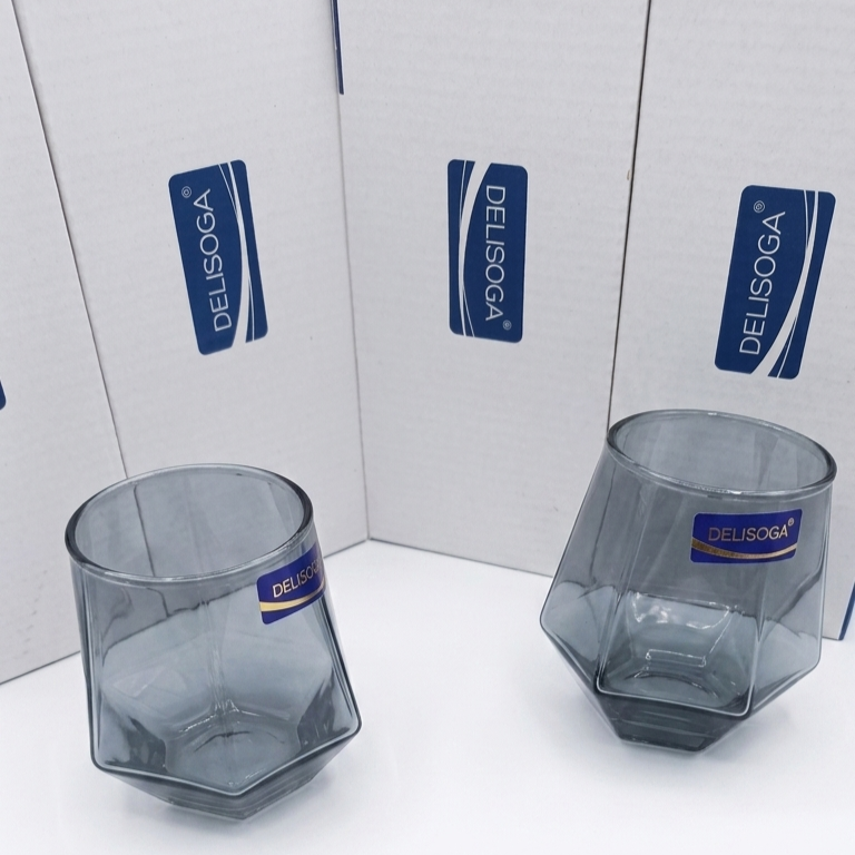 Delisoga Glassware Smoky Grey Geometric Diamond Tumblers